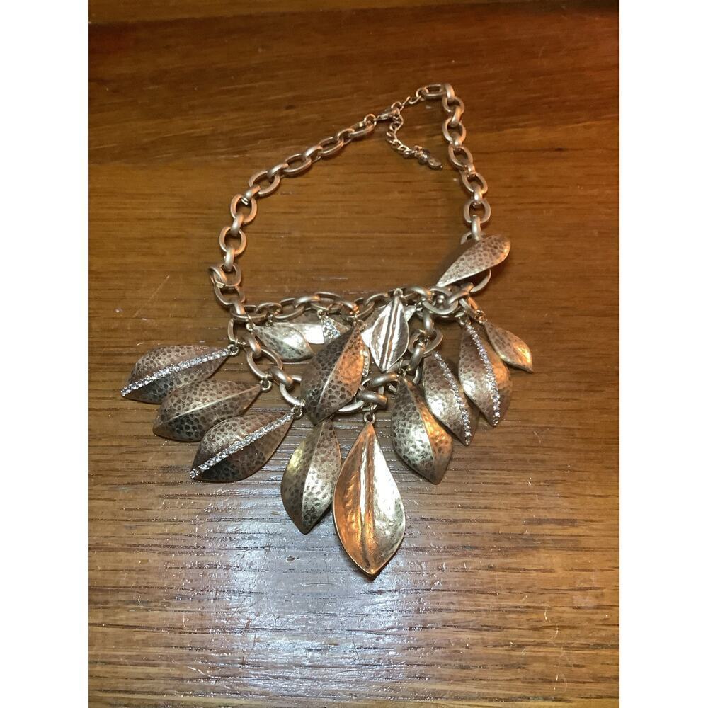 Statement Leaf Rhinestone‎ Necklace - Picture 2 of 2